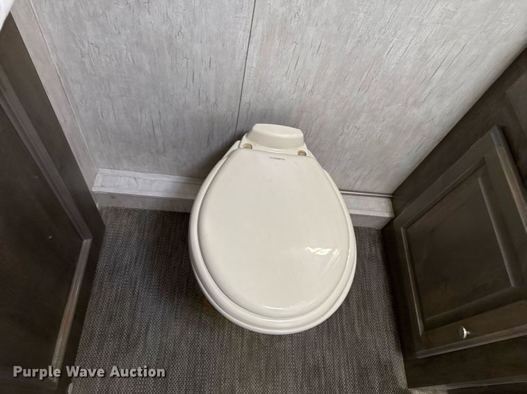 image for item EG2505 2021 Sundowner Trailers camper