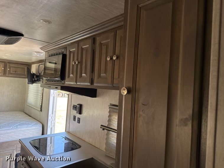 image for item EG2505 2021 Sundowner Trailers camper