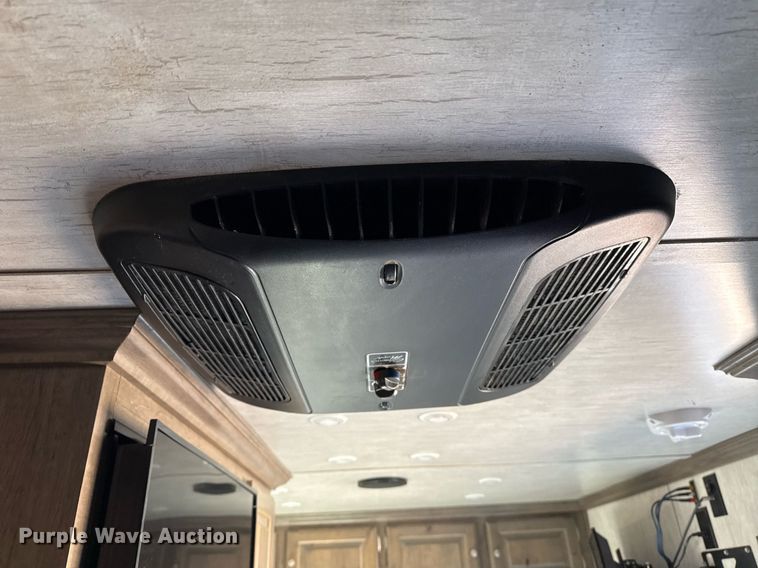 image for item EG2505 2021 Sundowner Trailers camper