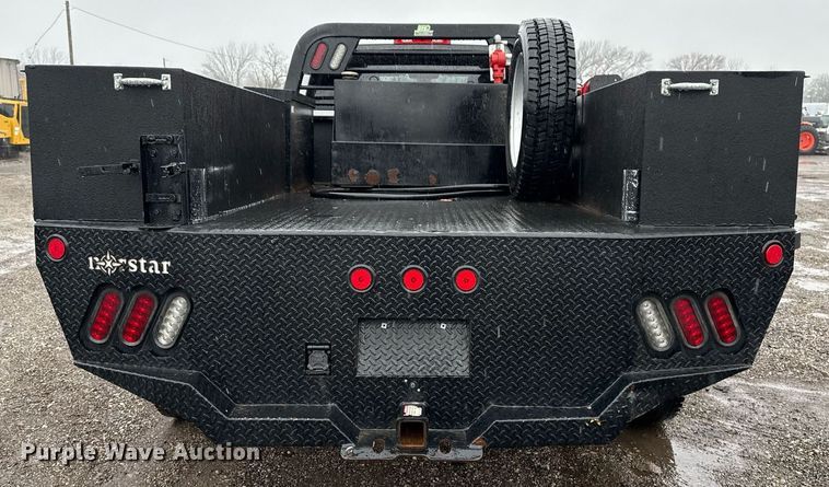 image for item EG2511 2019 Dodge Ram 5500 Crew Cab flatbed truck