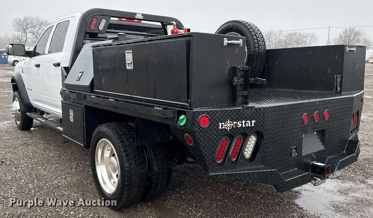 image for item EG2511 2019 Dodge Ram 5500 Crew Cab flatbed truck