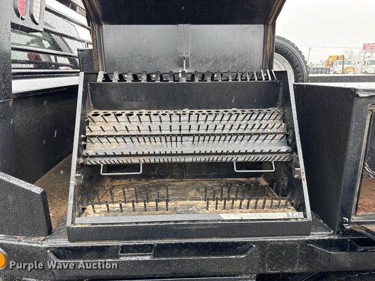 image for item EG2511 2019 Dodge Ram 5500 Crew Cab flatbed truck