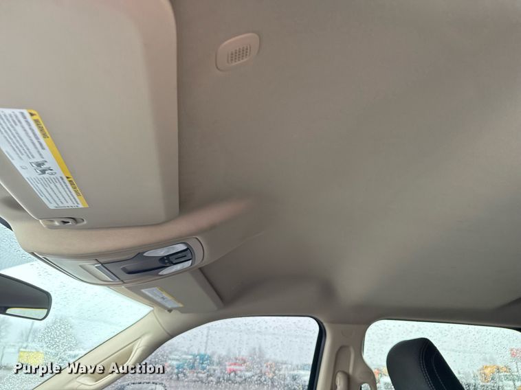 image for item EG2511 2019 Dodge Ram 5500 Crew Cab flatbed truck