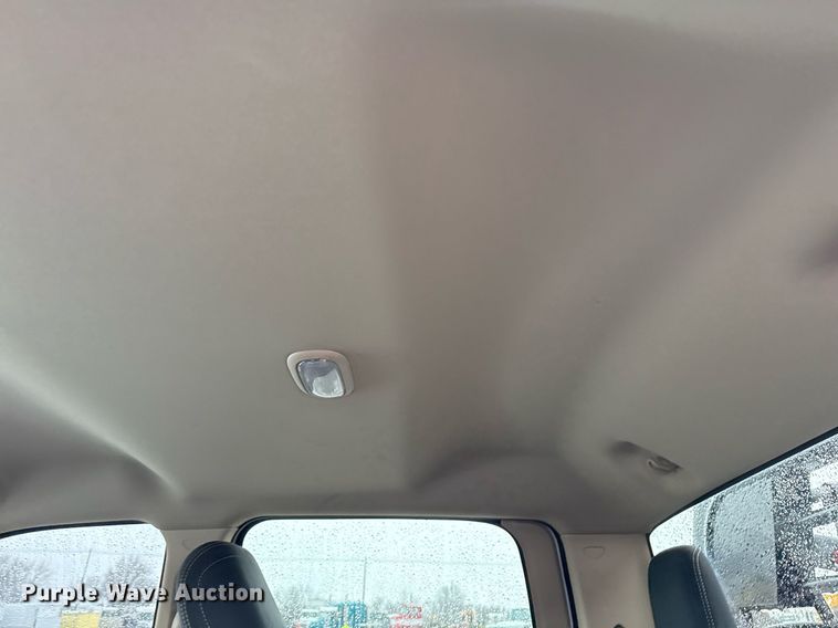 image for item EG2511 2019 Dodge Ram 5500 Crew Cab flatbed truck