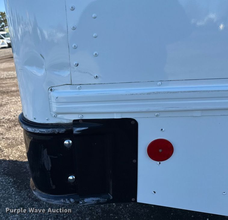 image for item EG2528 2006 IC BUS school bus