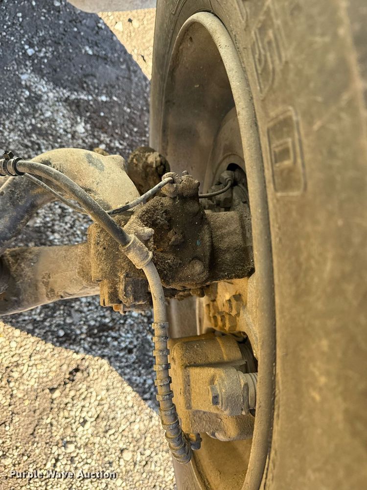 image for item EG2528 2006 IC BUS school bus