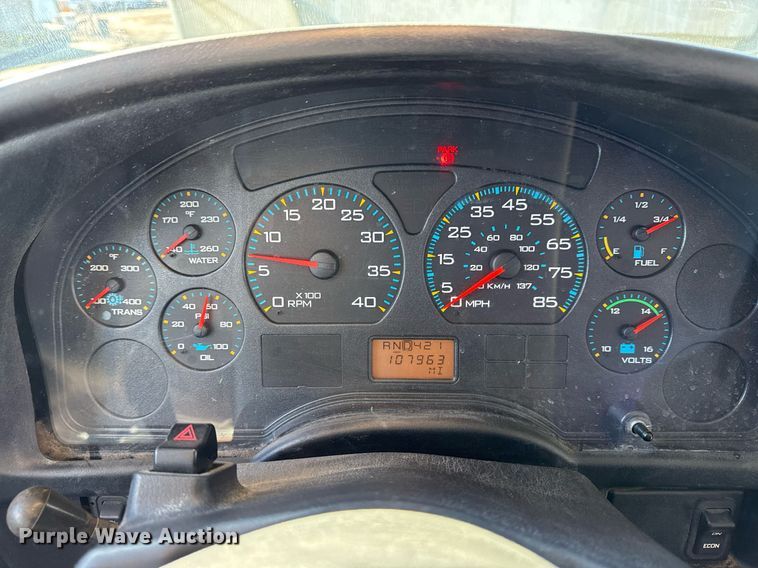 image for item EG2528 2006 IC BUS school bus