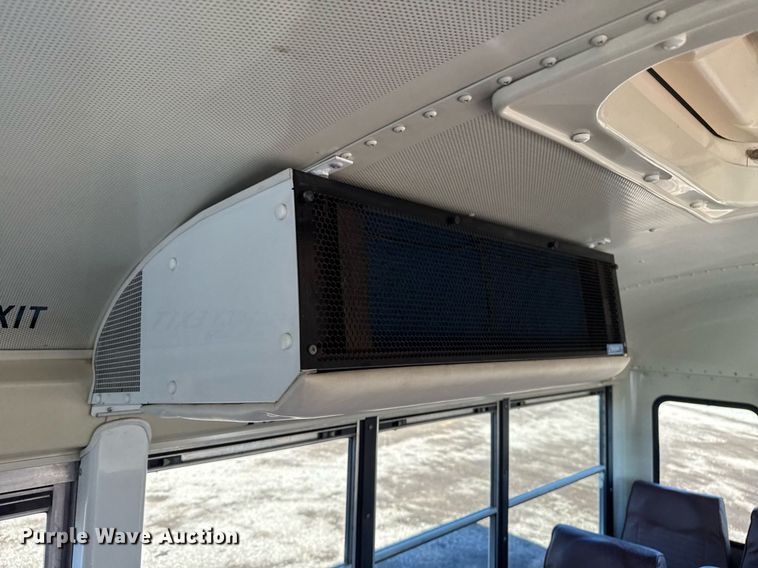 image for item EG2528 2006 IC BUS school bus