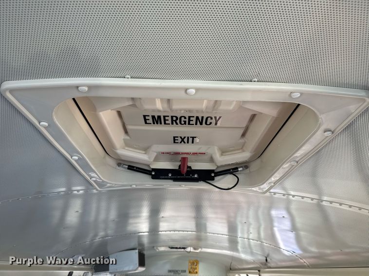 image for item EG2528 2006 IC BUS school bus