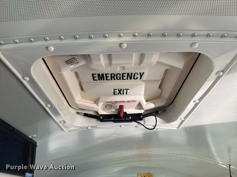 image for item EG2528 2006 IC BUS school bus