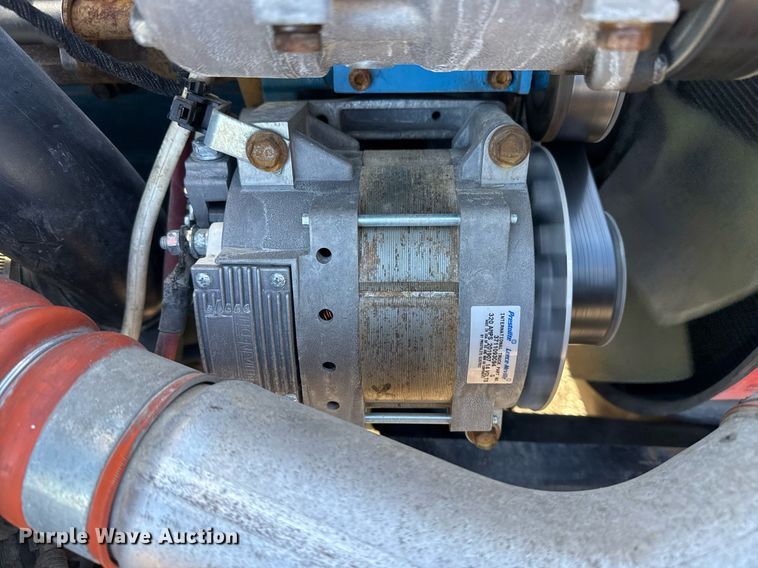 image for item EG2528 2006 IC BUS school bus