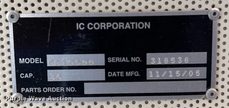 image for item EG2528 2006 IC BUS school bus