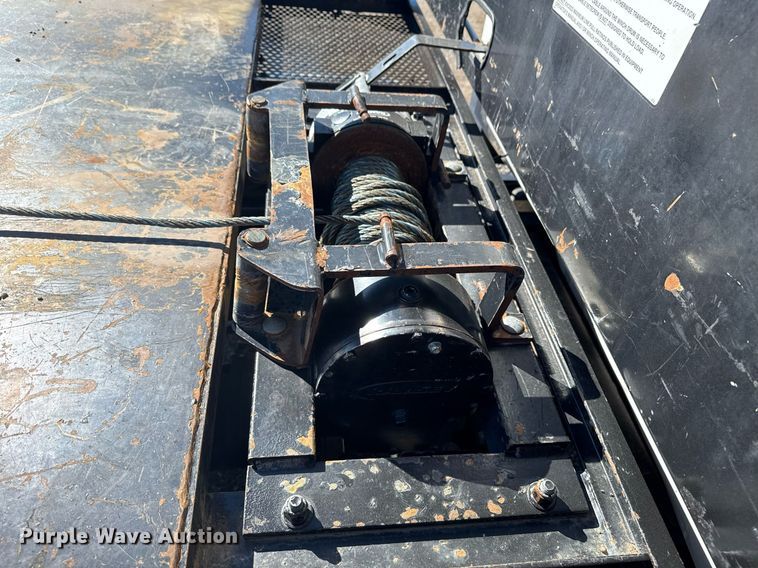 image for item EG2572 2007 GMC C5500 rollback truck