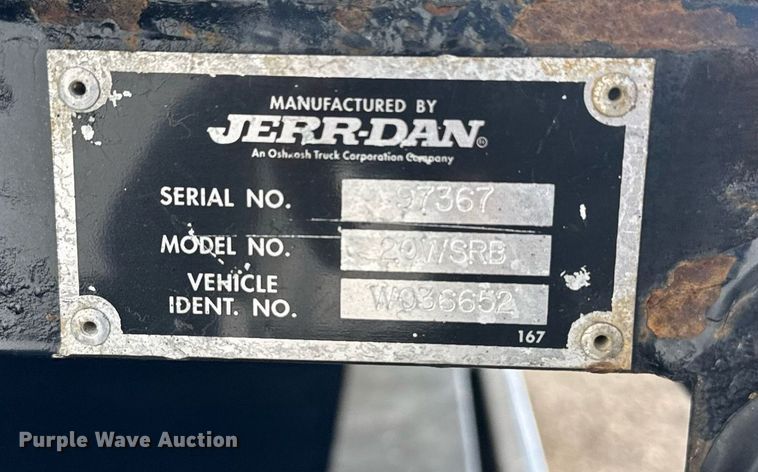 image for item EG2572 2007 GMC C5500 rollback truck