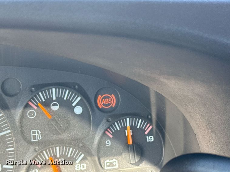 image for item EG2572 2007 GMC C5500 rollback truck