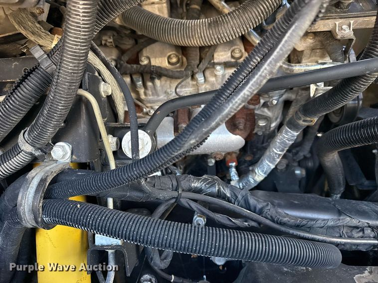 image for item EG2572 2007 GMC C5500 rollback truck