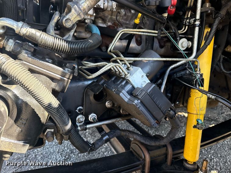 image for item EG2572 2007 GMC C5500 rollback truck