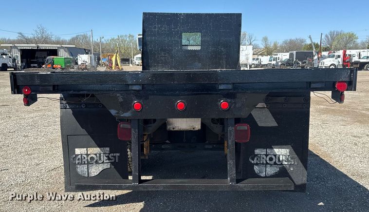 image for item EG2666 1995 International 4900 flatbed truck