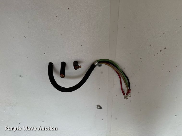 image for item EG5695 2017 Ford F550 Super Duty box truck