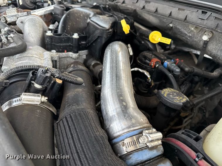 image for item EG5695 2017 Ford F550 Super Duty box truck