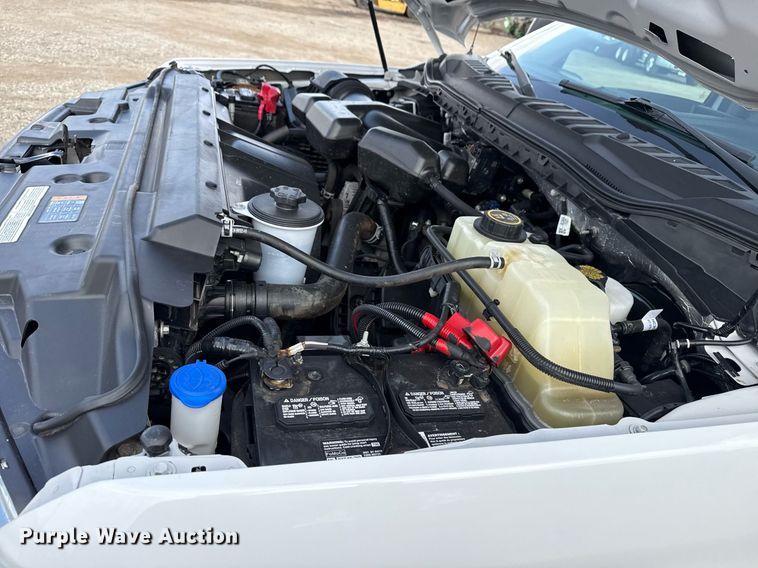 image for item EG5699 2019 Ford F250 Super Duty Crew Cab pickup truck