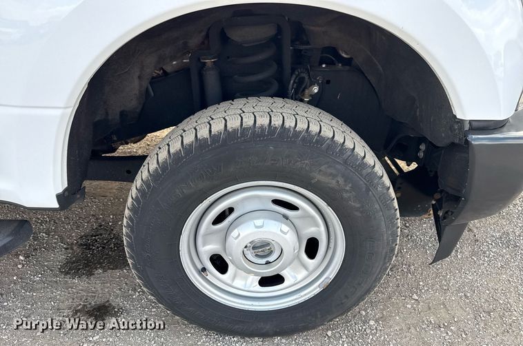 image for item EG5699 2019 Ford F250 Super Duty Crew Cab pickup truck