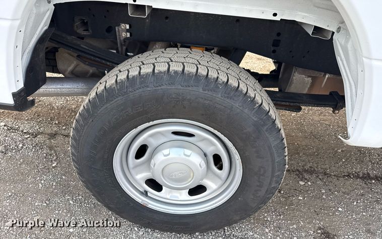 image for item EG5699 2019 Ford F250 Super Duty Crew Cab pickup truck