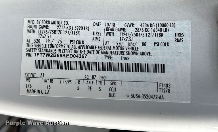 image for item EG5699 2019 Ford F250 Super Duty Crew Cab pickup truck