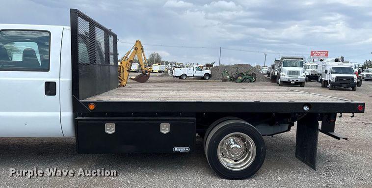 image for item EG5702 2008 Ford F450 Super Duty Crew Cab flatbed truck