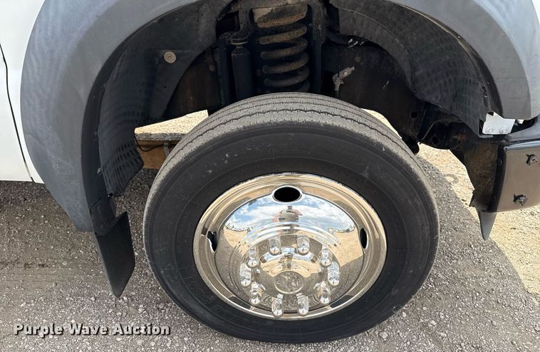 image for item EG5702 2008 Ford F450 Super Duty Crew Cab flatbed truck