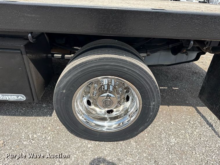 image for item EG5702 2008 Ford F450 Super Duty Crew Cab flatbed truck