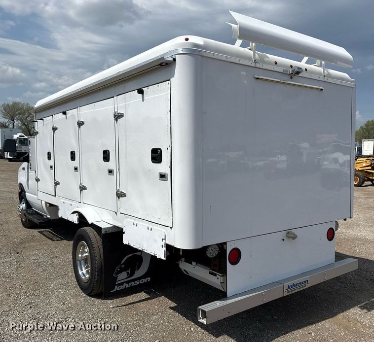 image for item EG5703 2018 Ford E450  Super Duty refrigerated truck