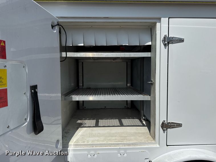 image for item EG5703 2018 Ford E450  Super Duty refrigerated truck