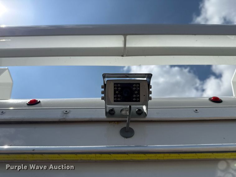 image for item EG5703 2018 Ford E450  Super Duty refrigerated truck