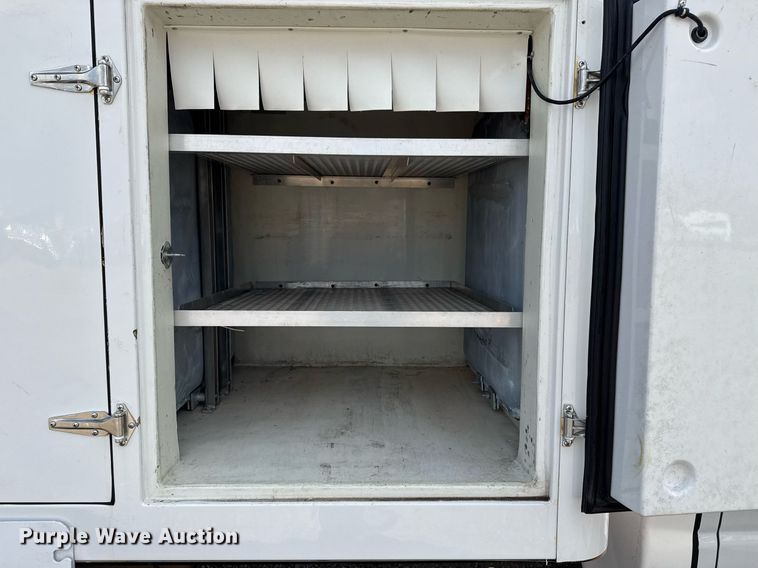image for item EG5703 2018 Ford E450  Super Duty refrigerated truck