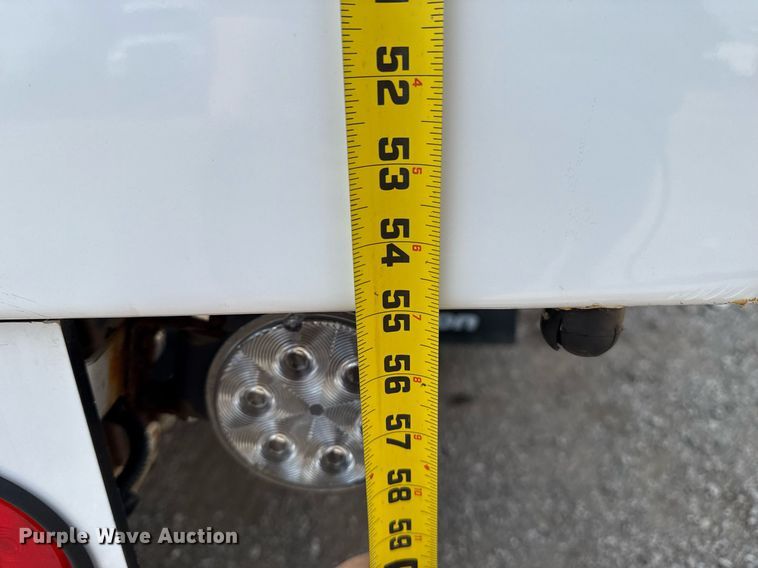 image for item EG5703 2018 Ford E450  Super Duty refrigerated truck