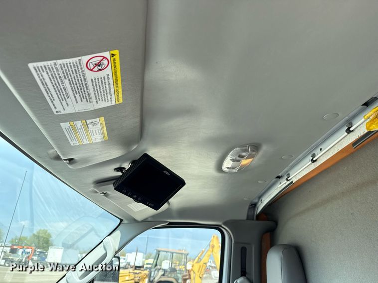 image for item EG5703 2018 Ford E450  Super Duty refrigerated truck