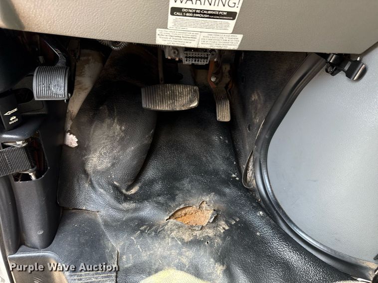 image for item EG5703 2018 Ford E450  Super Duty refrigerated truck