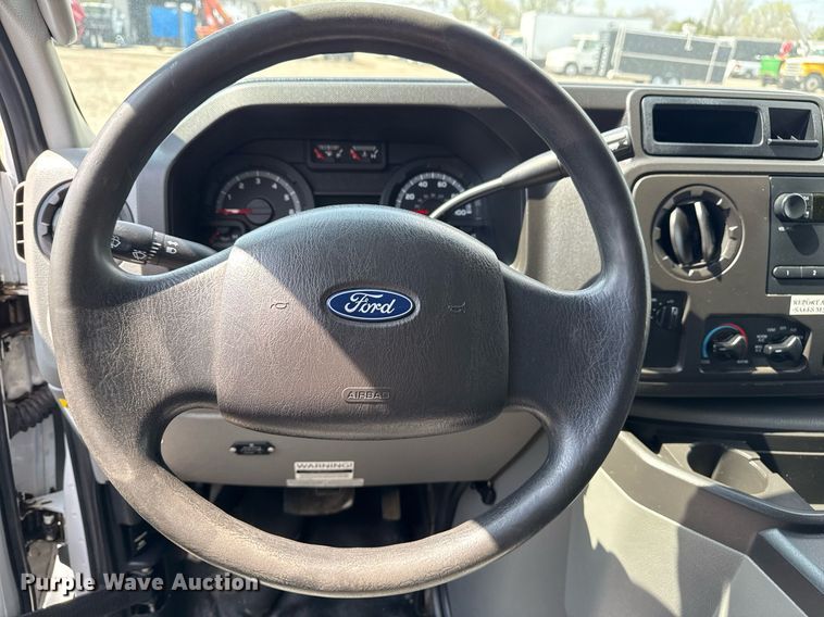 image for item EG5703 2018 Ford E450  Super Duty refrigerated truck