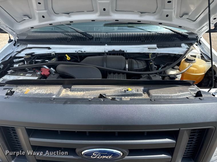 image for item EG5703 2018 Ford E450  Super Duty refrigerated truck