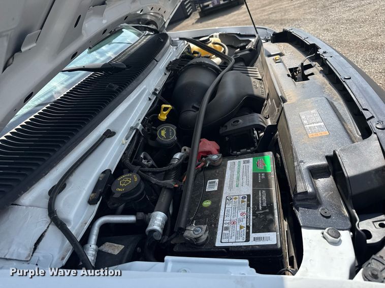 image for item EG5703 2018 Ford E450  Super Duty refrigerated truck