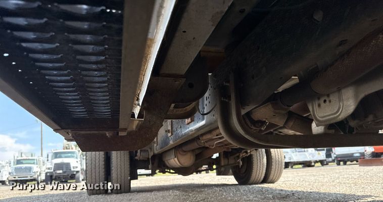 image for item EG5703 2018 Ford E450  Super Duty refrigerated truck