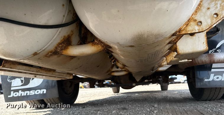 image for item EG5703 2018 Ford E450  Super Duty refrigerated truck