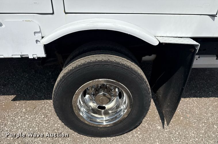 image for item EG5703 2018 Ford E450  Super Duty refrigerated truck