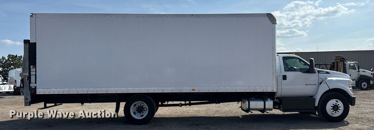 image for item EG5707 2018 Ford F650 Super Duty box truck
