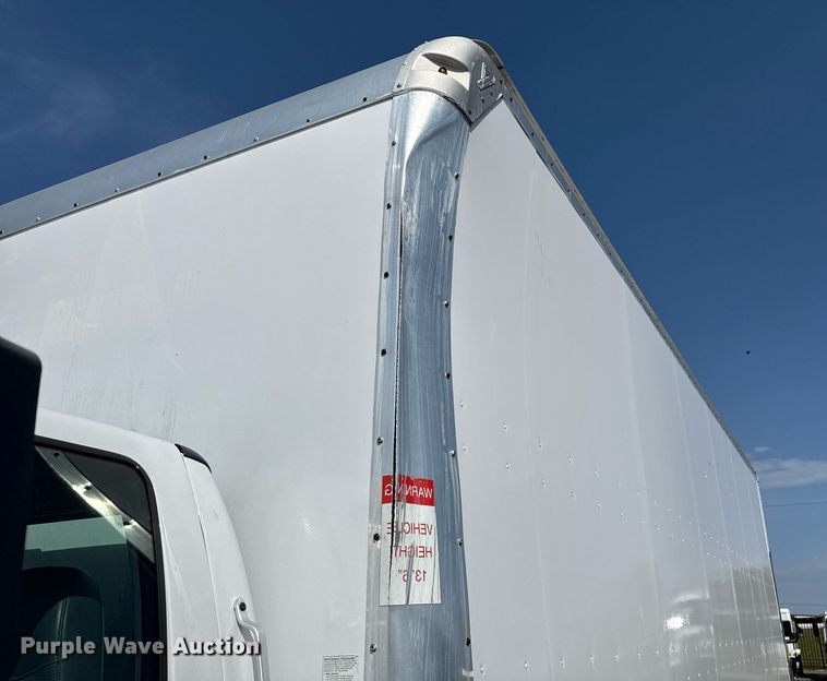 image for item EG5707 2018 Ford F650 Super Duty box truck