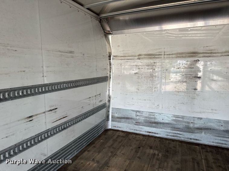 image for item EG5707 2018 Ford F650 Super Duty box truck