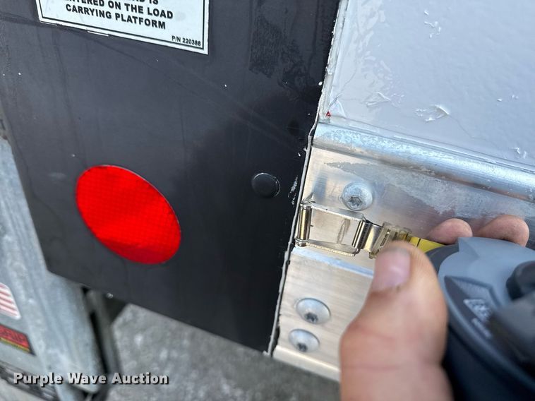 image for item EG5707 2018 Ford F650 Super Duty box truck