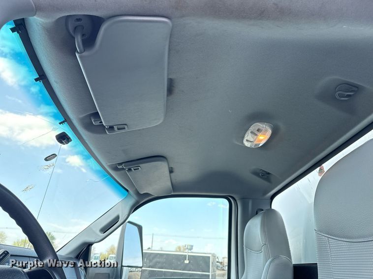 image for item EG5707 2018 Ford F650 Super Duty box truck