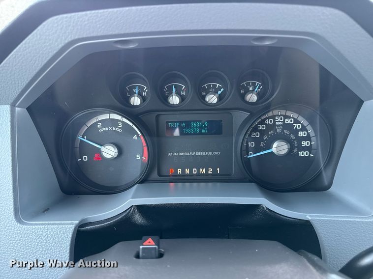 image for item EG5707 2018 Ford F650 Super Duty box truck